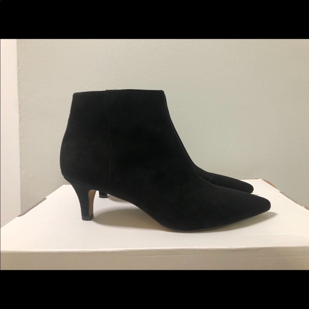 INC black booties size 7 1/2 narrow